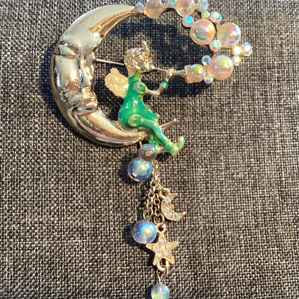 Moon Face Brooch W/Angel Blowing Bubbles, Unsigned, 2” Dangle